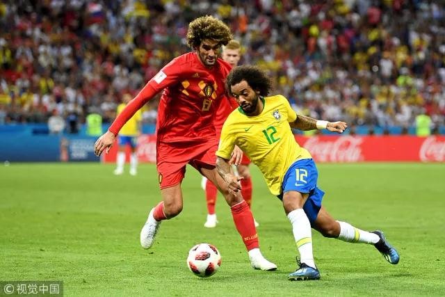 欧冠-莱万梅开二度奥尔莫破门 巴萨3-0布雷斯特