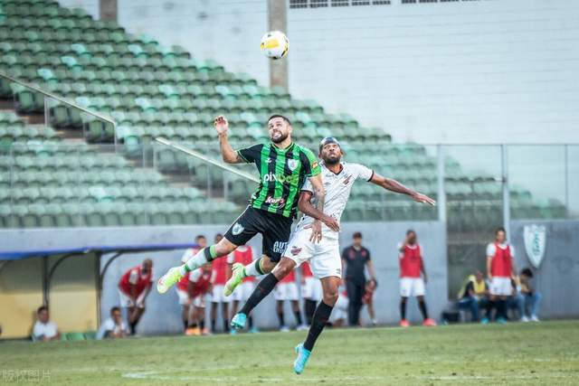 胡金秋31分12板孙铭徽17助攻 广厦逆转胜福建